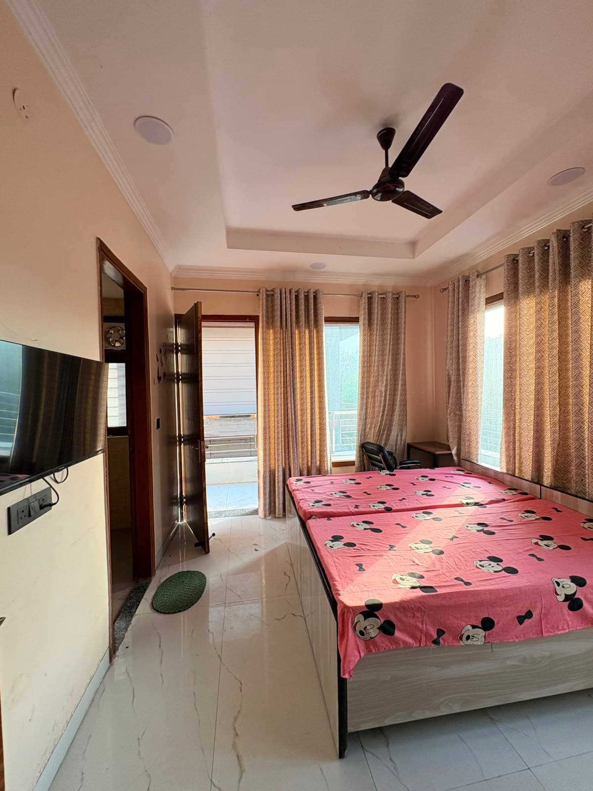 Elite Divas Residency Hostel