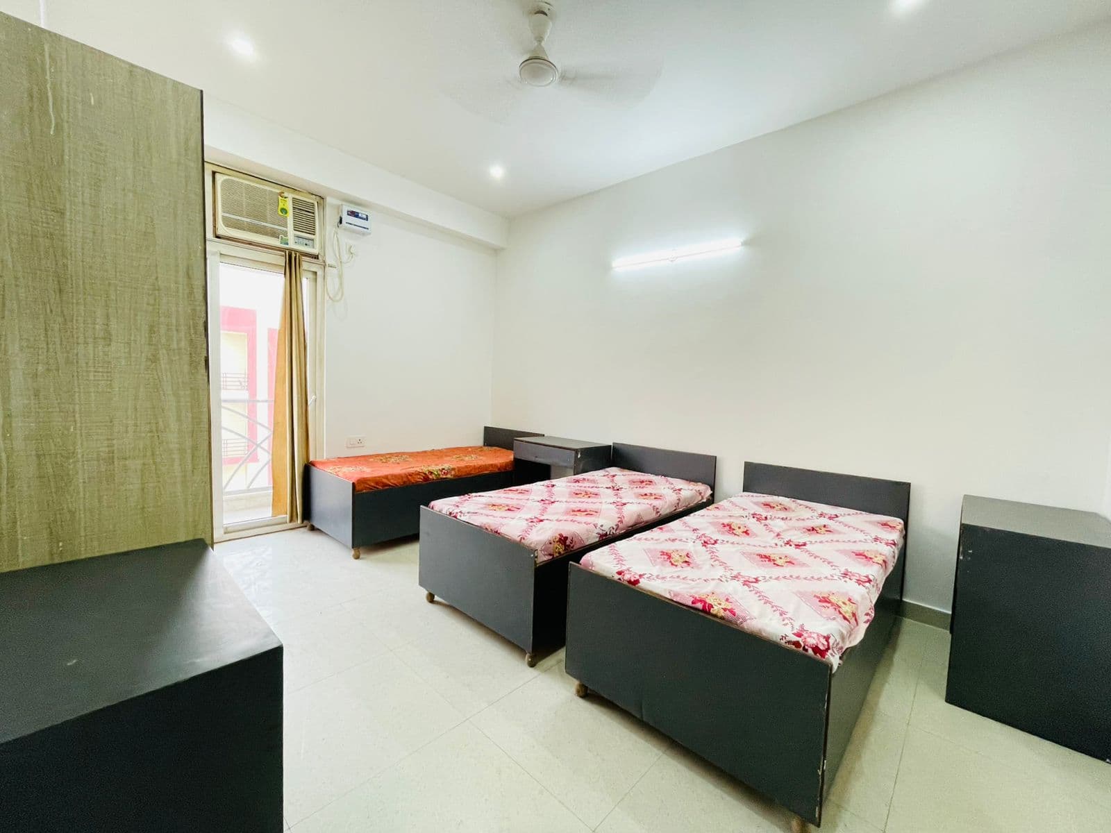 Prestige Point-(Girls Hostel) — media 9