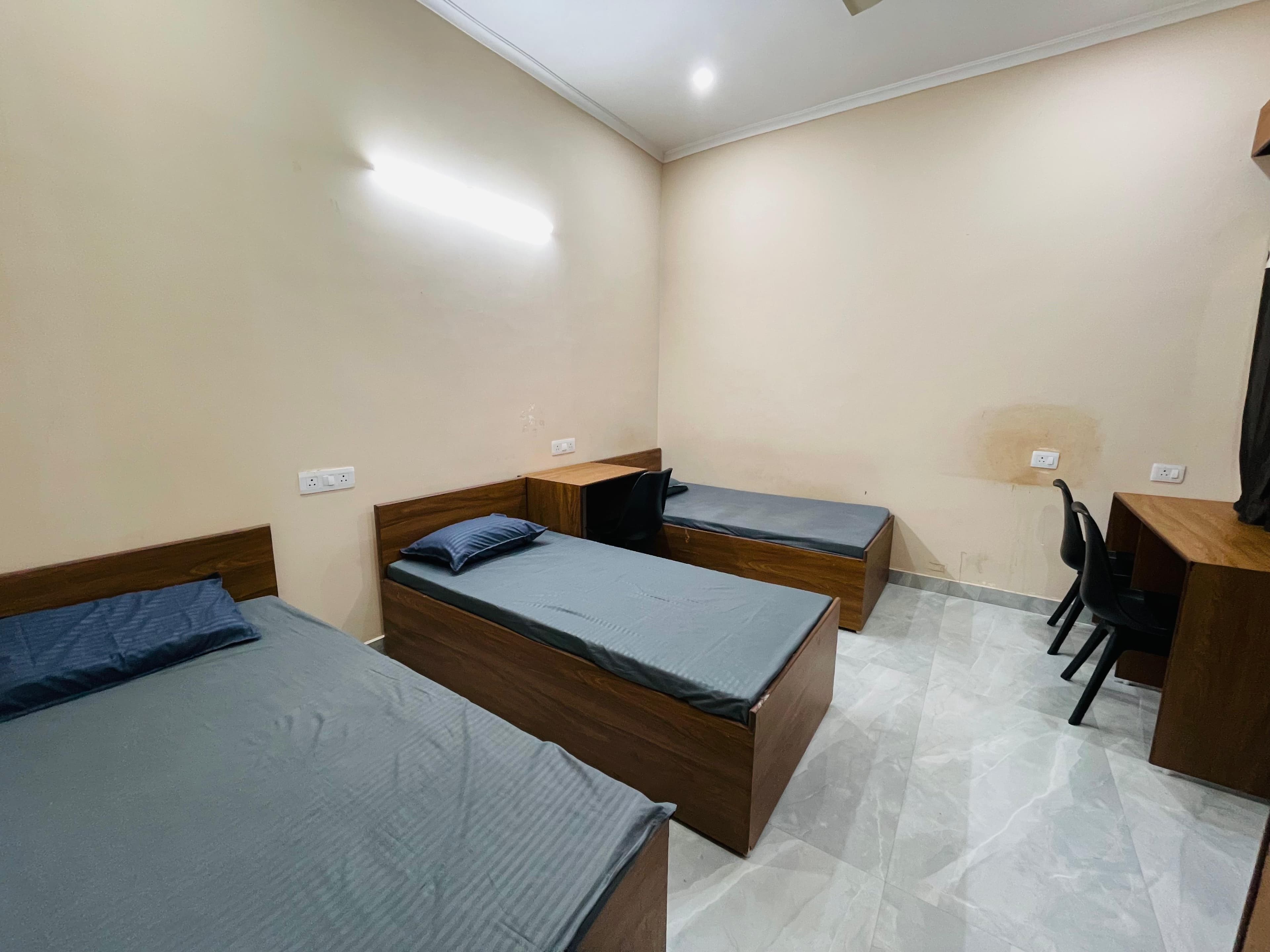 Crystal Living Girls Hostel — media 12
