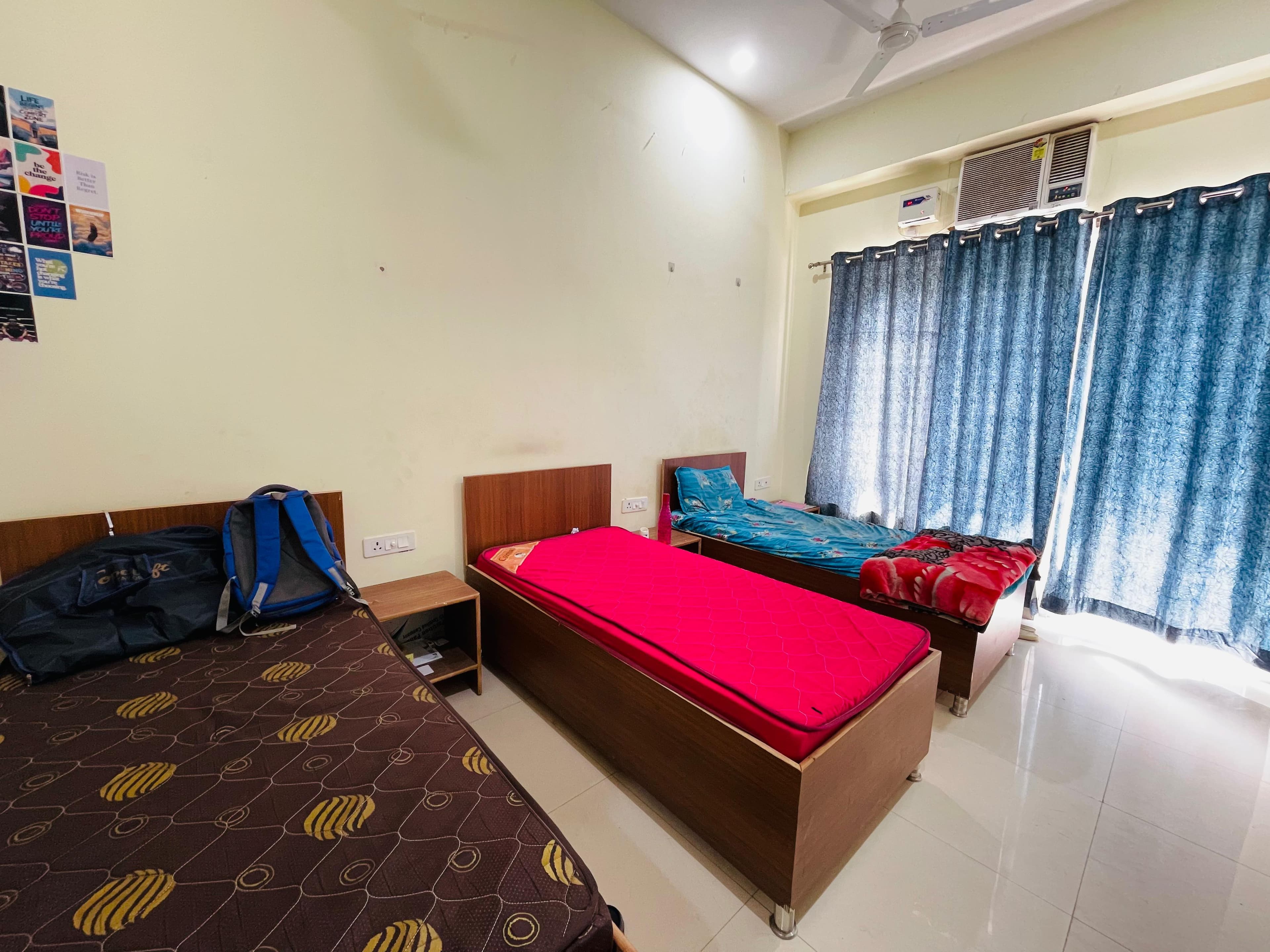 Premium Boys Hostel-3Seater — media 9