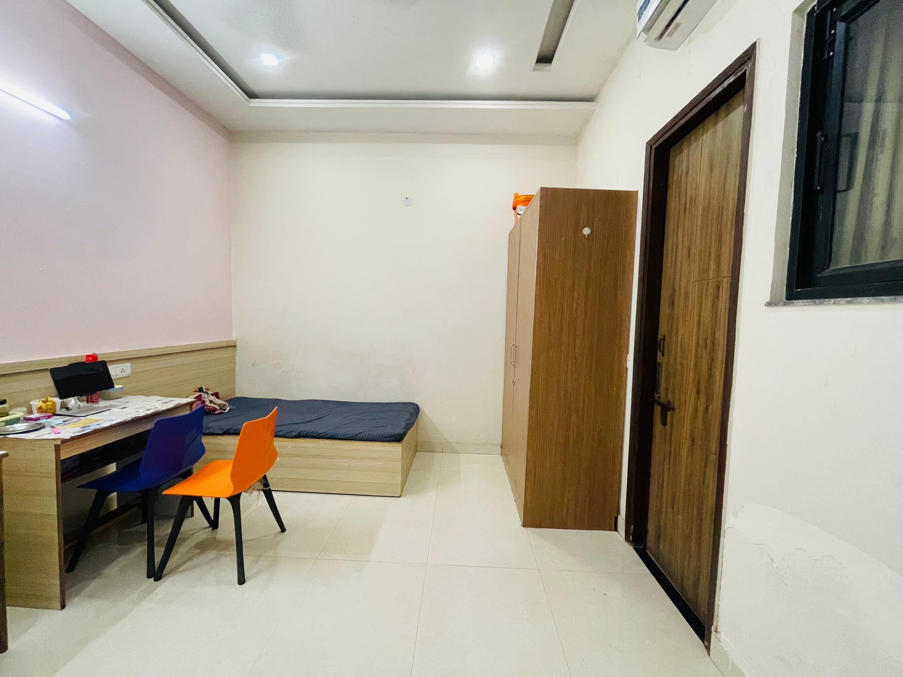 Sapphire Heights Hostel(Girls) — media 6