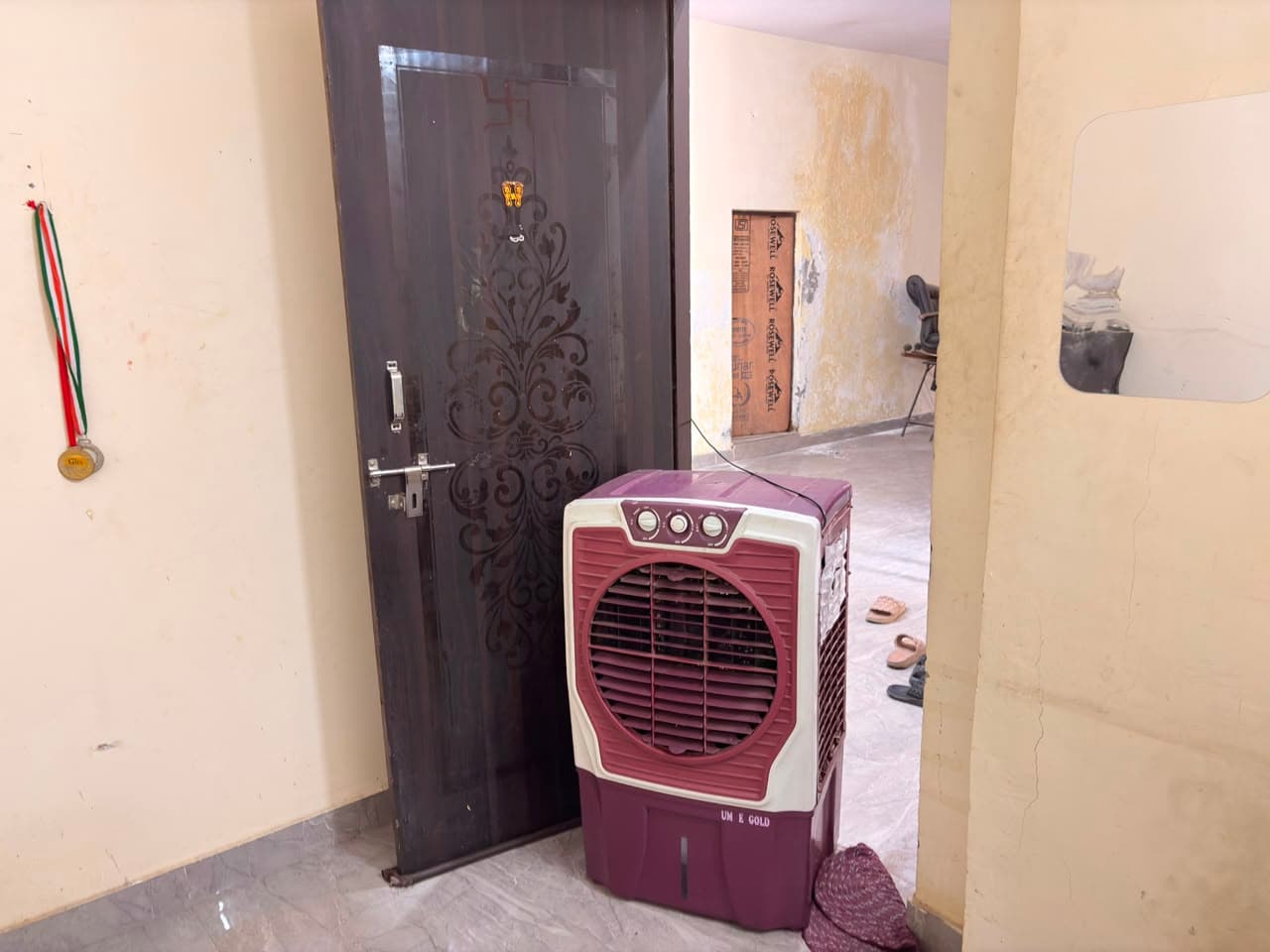 Flat for Rent Boys/Girls/ Couple — media 1