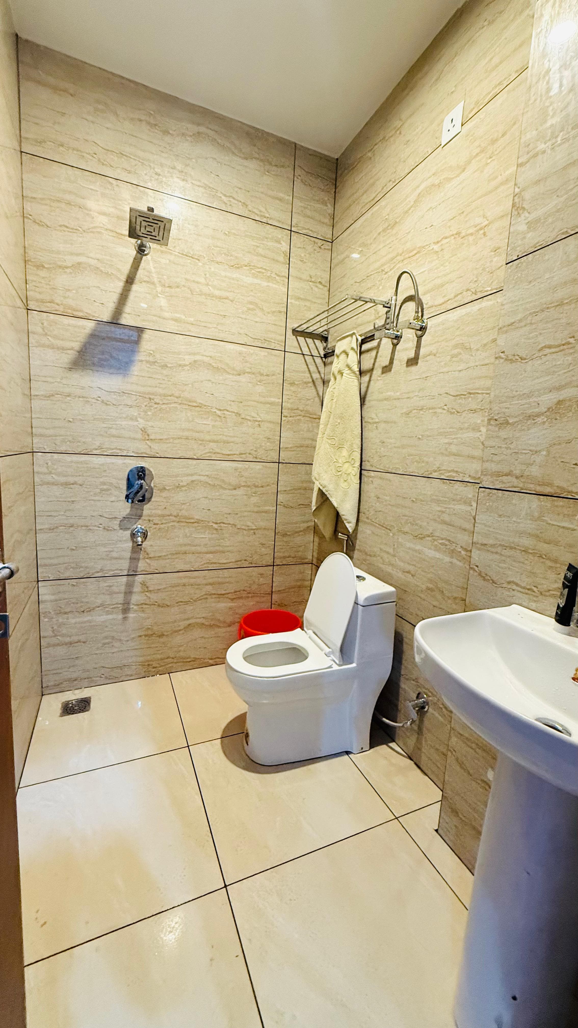 Platinum Pearl Hostel โ media 4